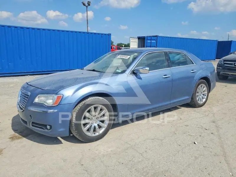 2011 Chrysler 300 фото