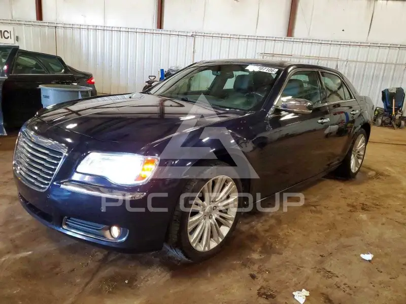 2011 Chrysler 300 photo