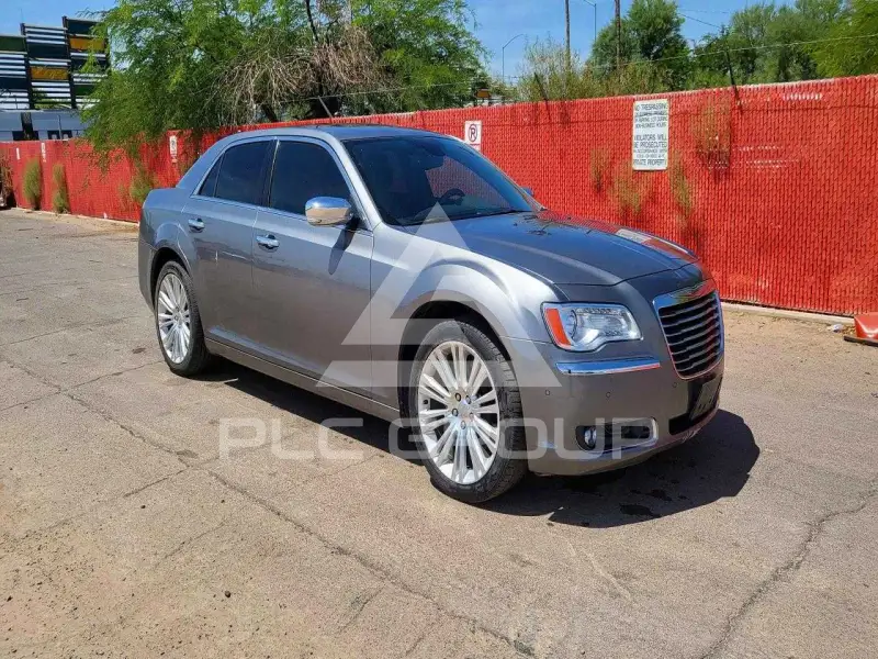 2011 Chrysler 300 фото