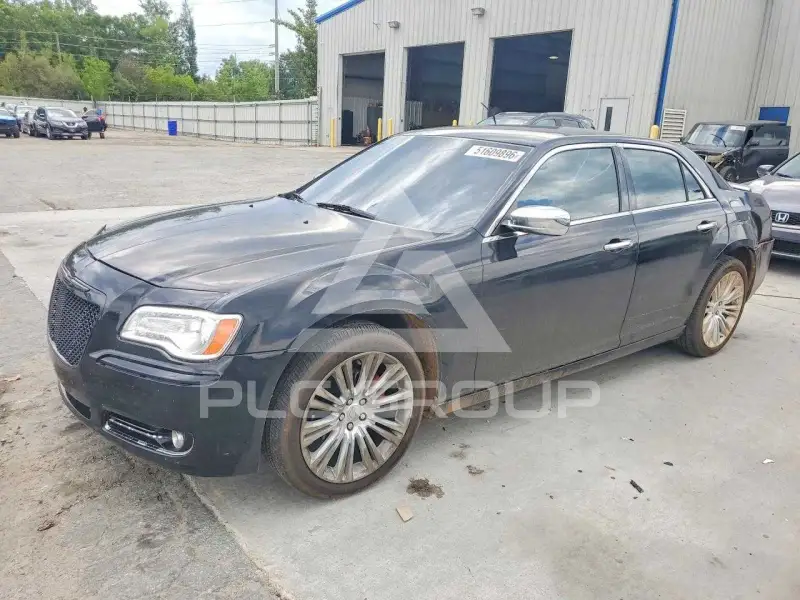 2011 Chrysler 300 фото