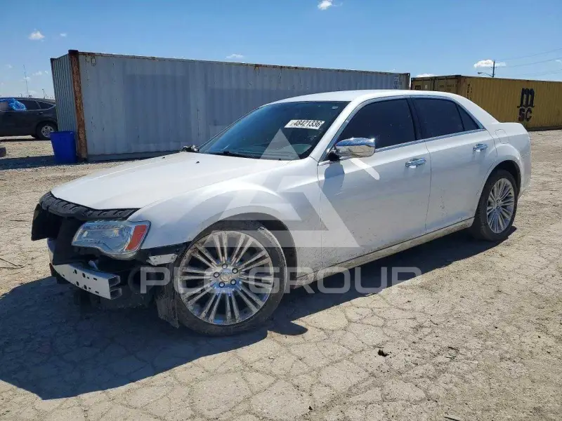 2011 Chrysler 300 фото
