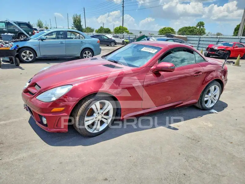 2011 Mercedes Benz SLK-Class photo