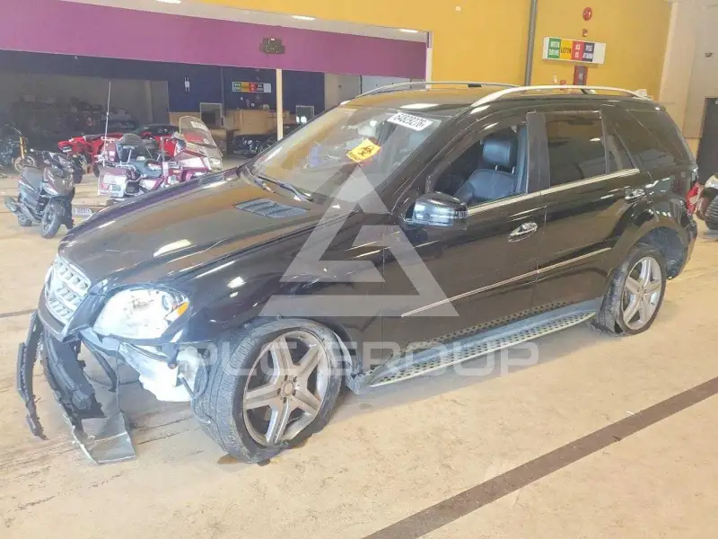 2011 Mercedes Benz ML-Class фото