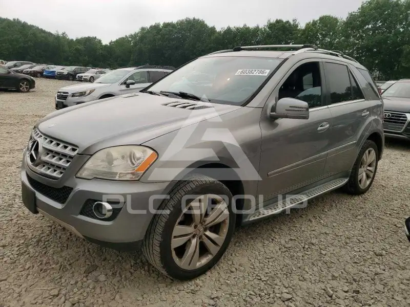 2011 Mercedes Benz ML-Class фото