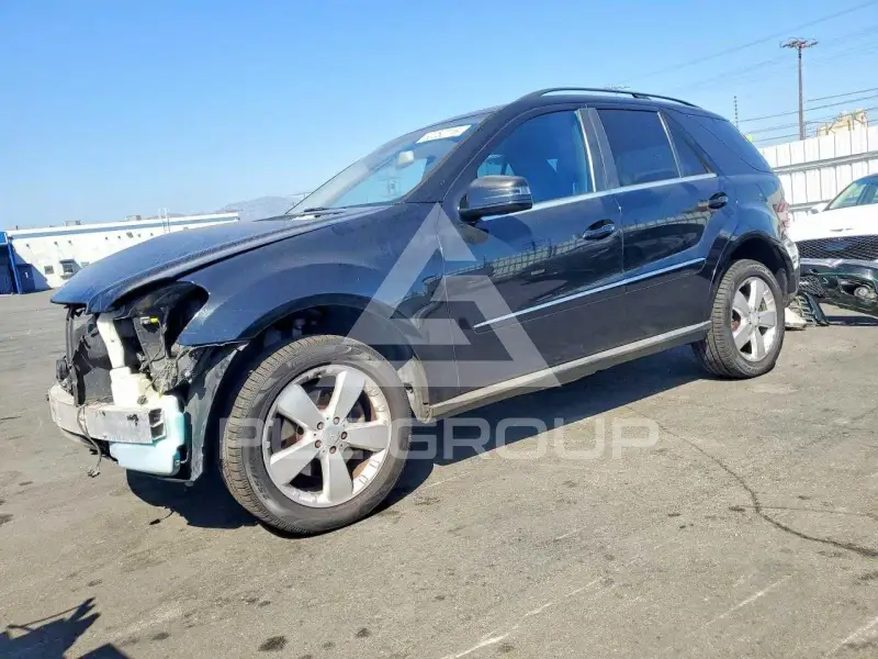 2011 Mercedes Benz ML-Class фото