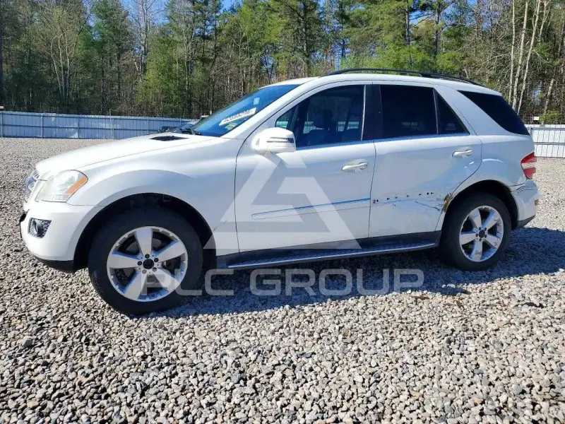 2011 Mercedes Benz ML-Class фото