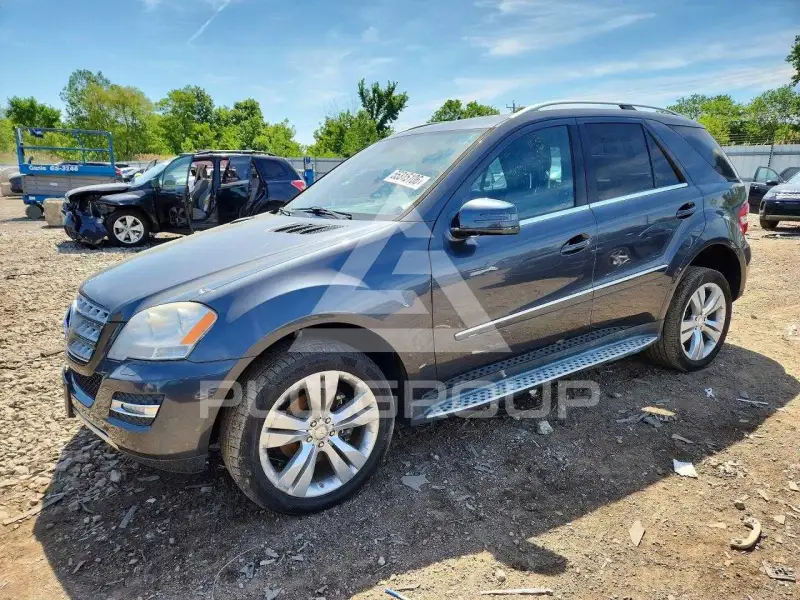 2011 Mercedes Benz ML-Class фото