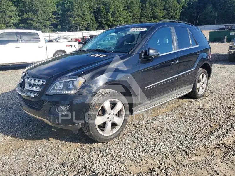 2011 Mercedes Benz ML-Class photo