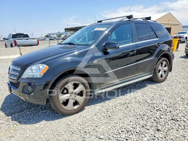 2011 Mercedes Benz ML-Class фото