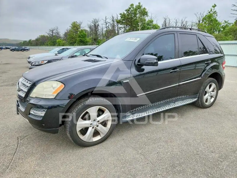 2011 Mercedes Benz ML-Class фото