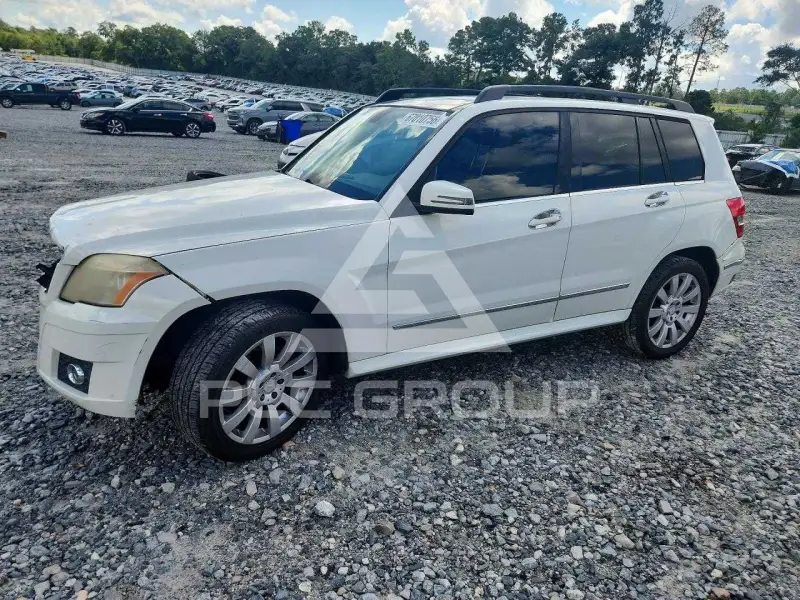 2011 Mercedes Benz GLK-Class photo