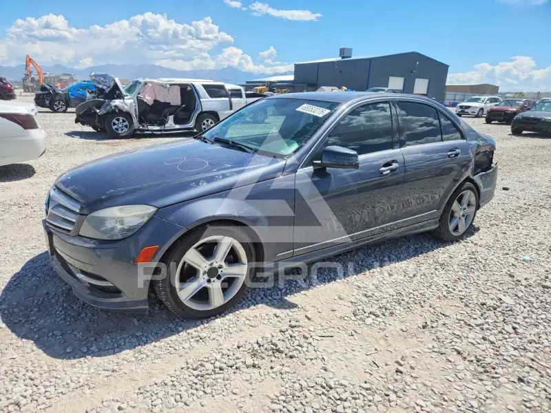 2011 Mercedes Benz C-Class фото