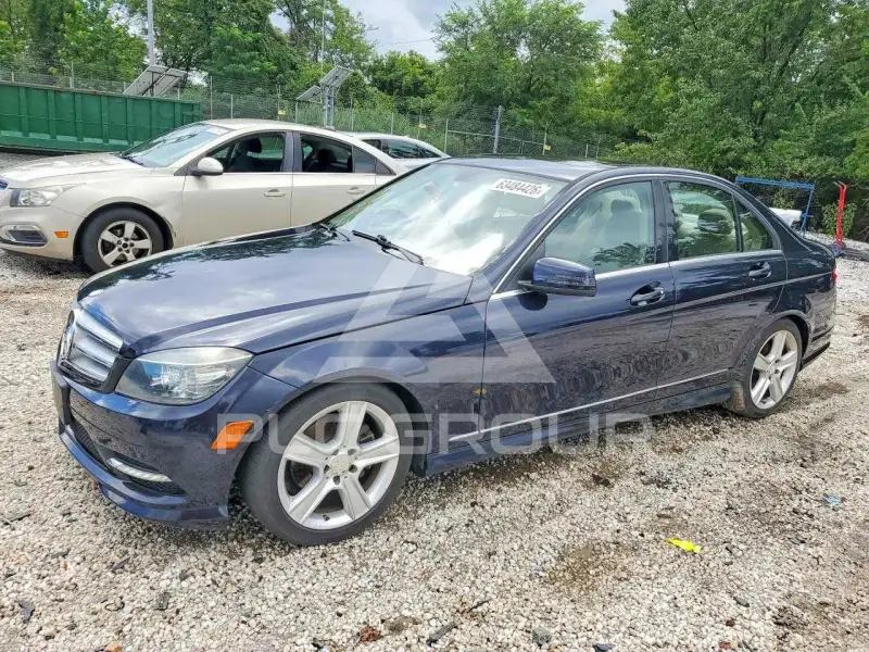 2011 Mercedes Benz C-Class фото