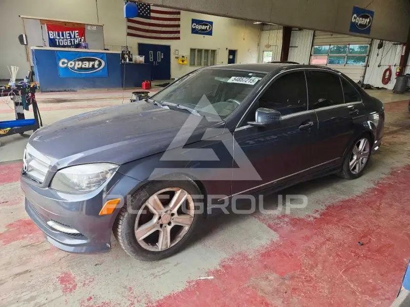 2011 Mercedes Benz C-Class photo