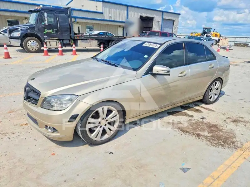 2011 Mercedes Benz C-Class photo