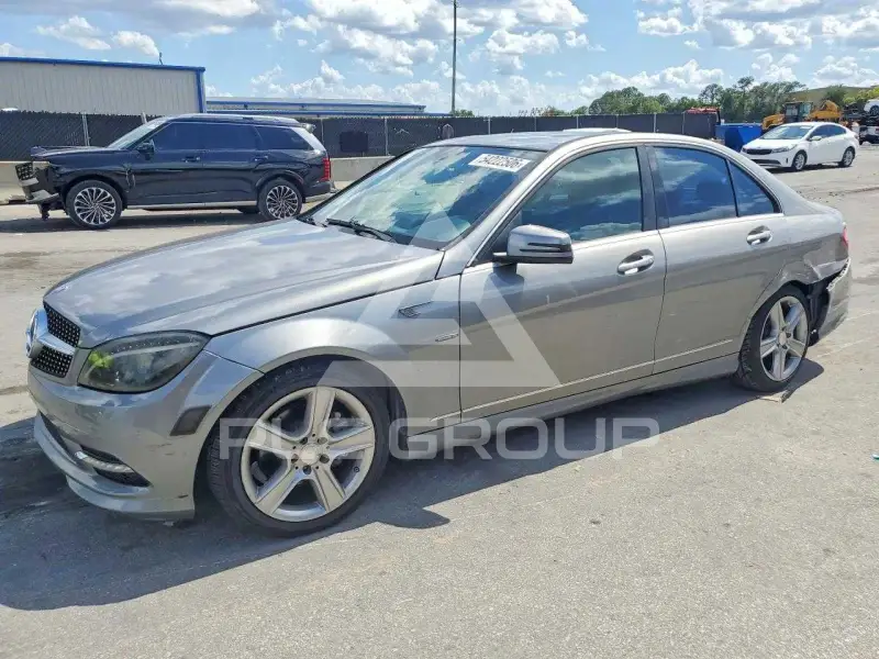2011 Mercedes Benz C-Class фото