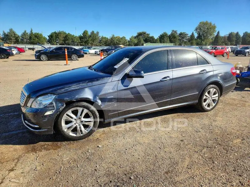 2011 Mercedes Benz E-Class фото