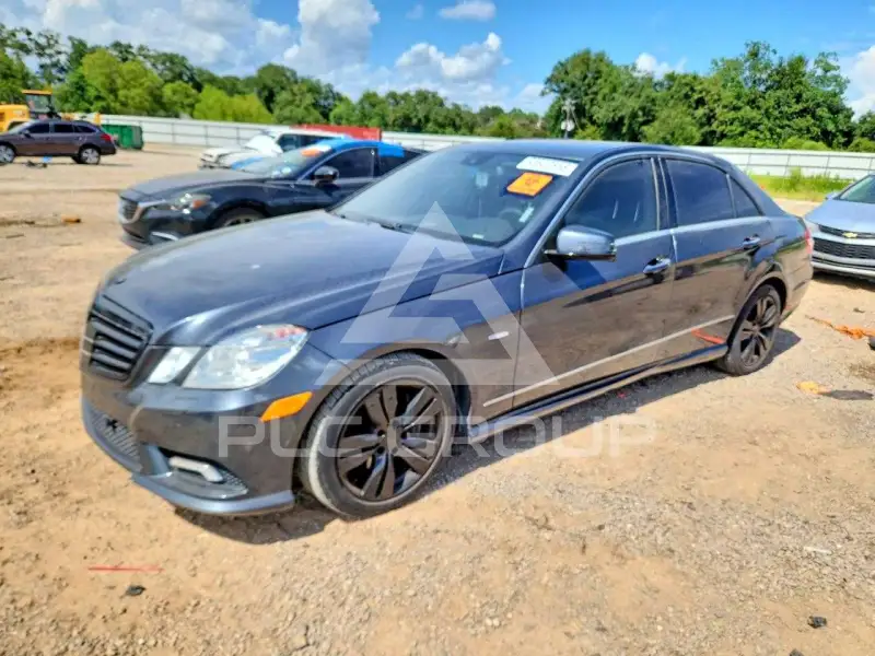 2011 Mercedes Benz E-Class photo