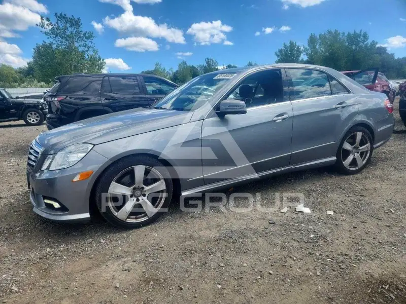 2011 Mercedes Benz E-Class photo