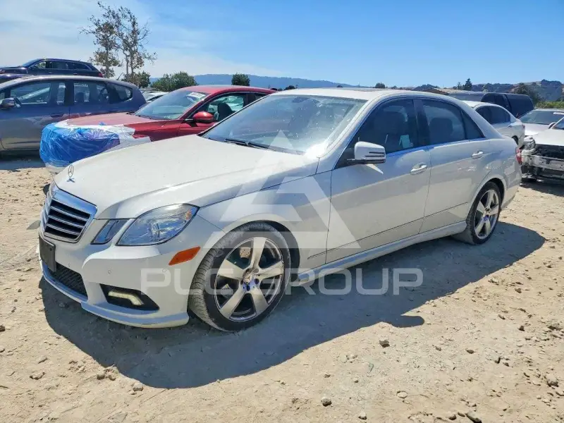 2011 Mercedes Benz E-Class photo