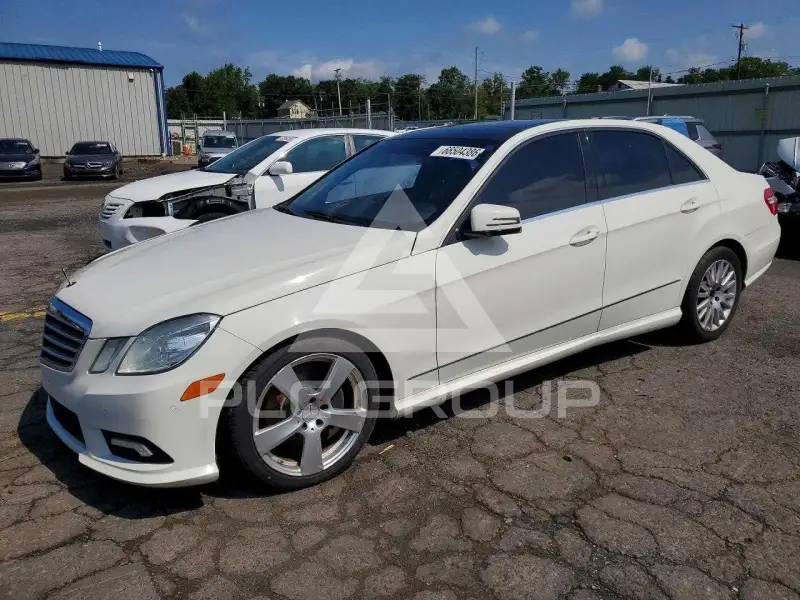2011 Mercedes Benz E-Class photo