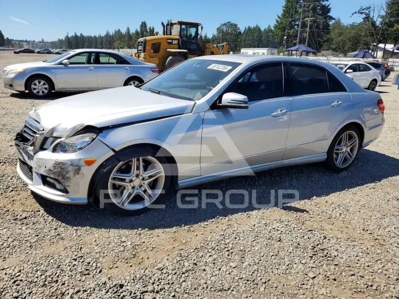 2011 Mercedes Benz E-Class photo