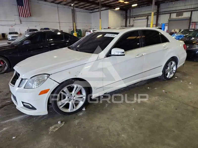 2011 Mercedes Benz E-Class photo