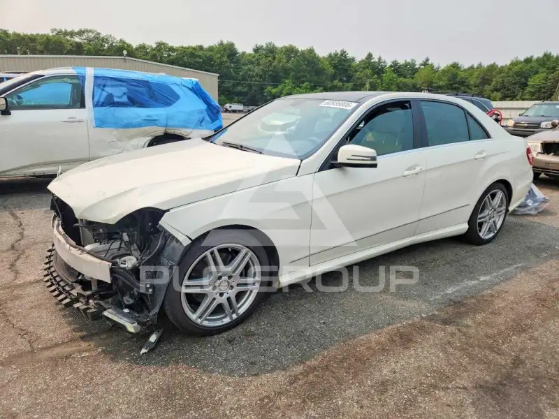 2011 Mercedes Benz E-Class photo