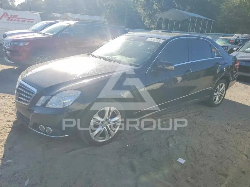 2011 Mercedes Benz E-Class фото