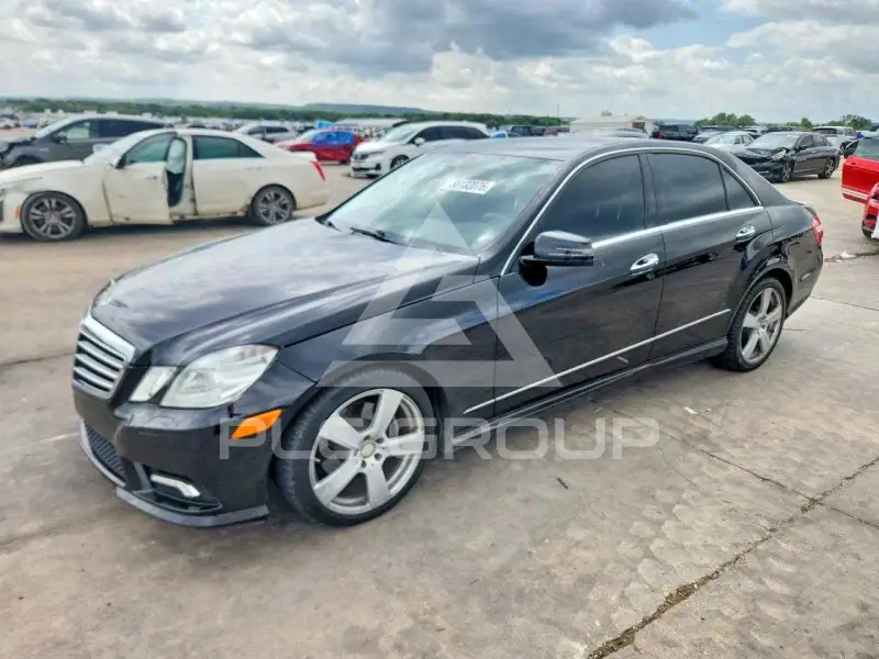 2011 Mercedes Benz E-Class фото