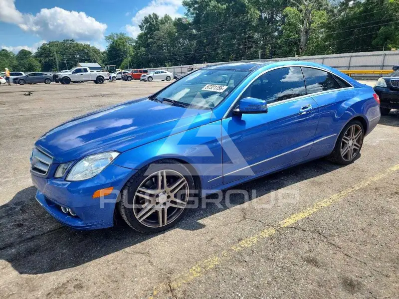 2011 Mercedes Benz E-Class photo