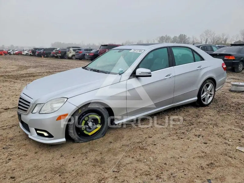 2011 Mercedes Benz E-Class фото
