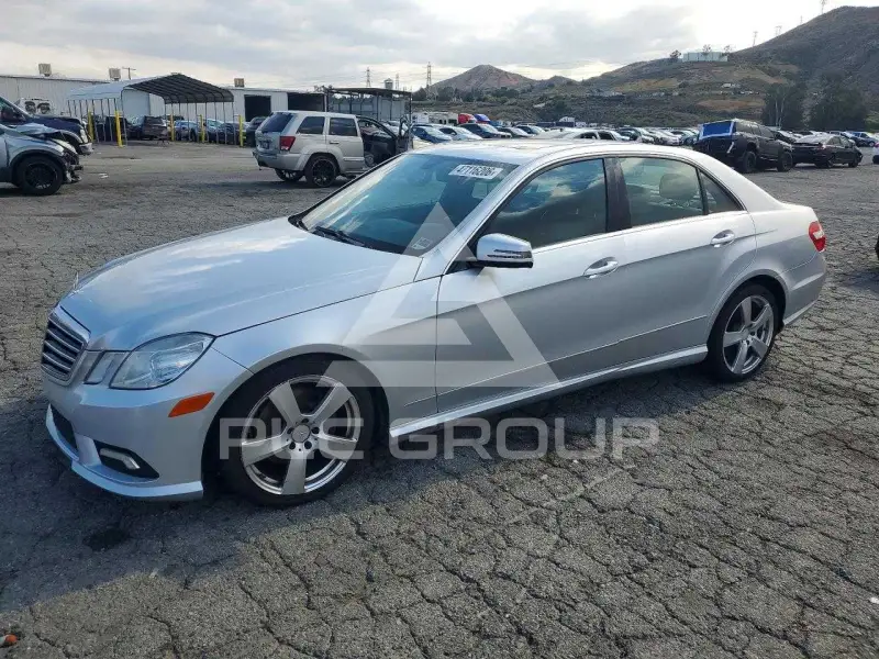 2011 Mercedes Benz E-Class photo