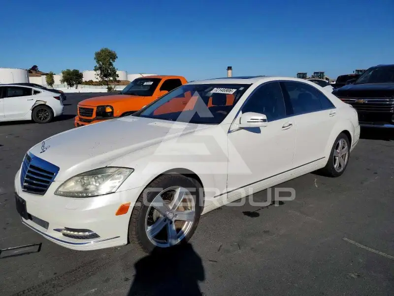 2011 Mercedes Benz S-Class фото