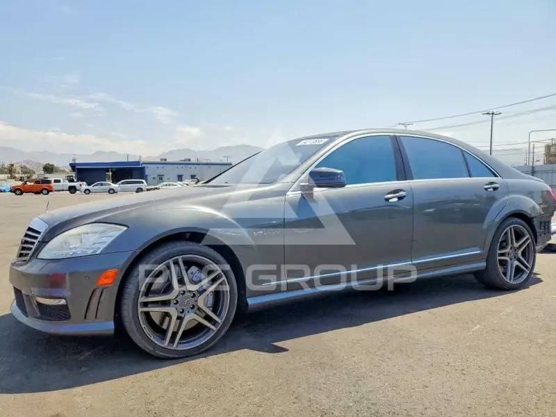 2011 Mercedes Benz S-Class фото