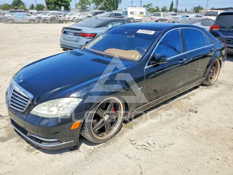 2011 Mercedes Benz S-Class photo