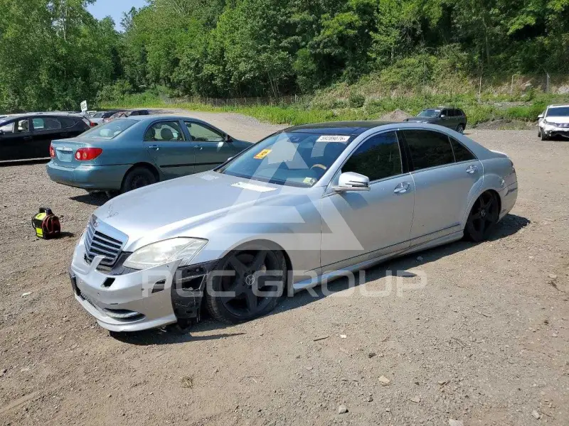 2011 Mercedes Benz S-Class фото