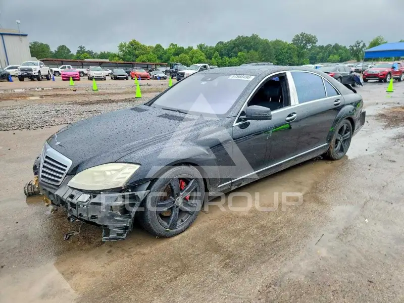 2011 Mercedes Benz S-Class photo