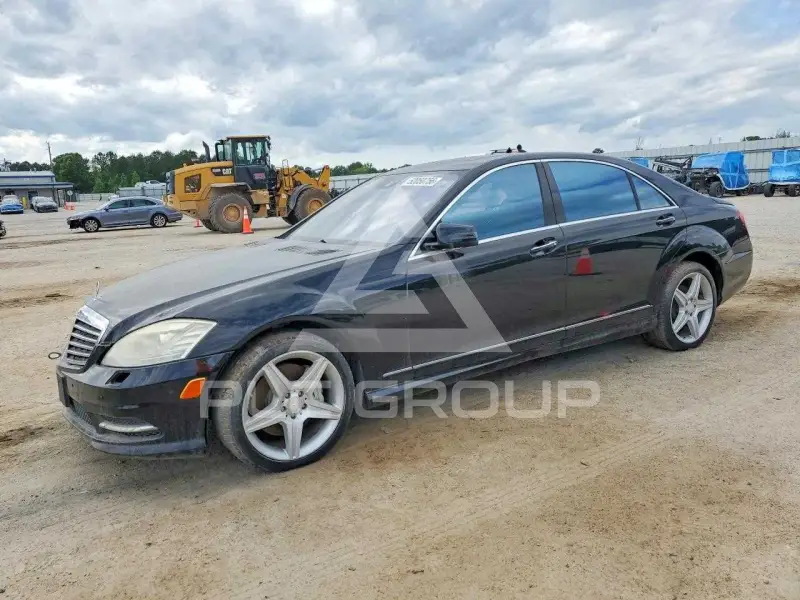 2011 Mercedes Benz S-Class фото
