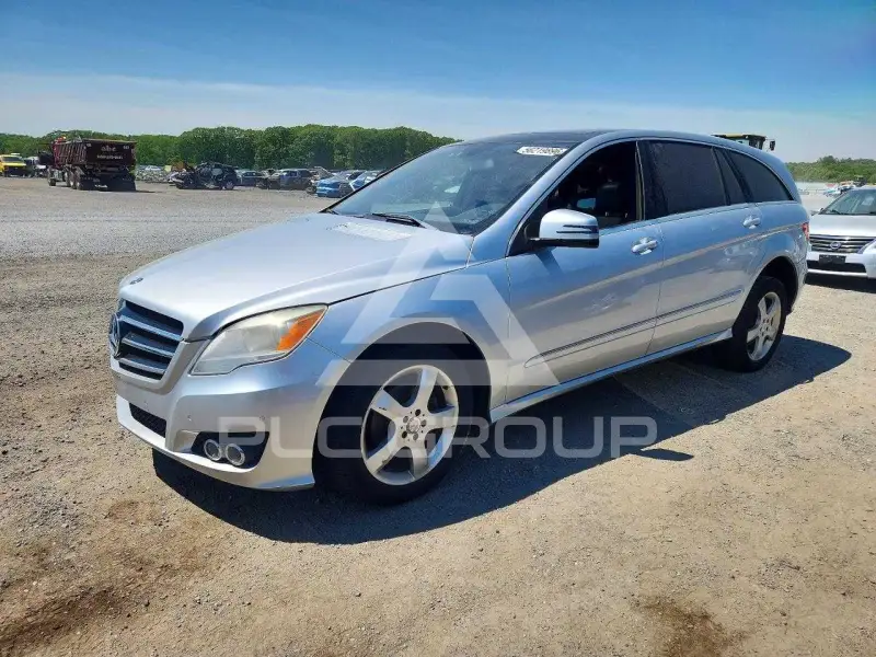 2011 Mercedes Benz R-Class фото