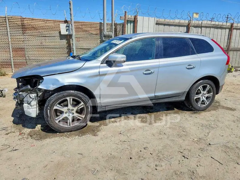2011 Volvo XC60 фото