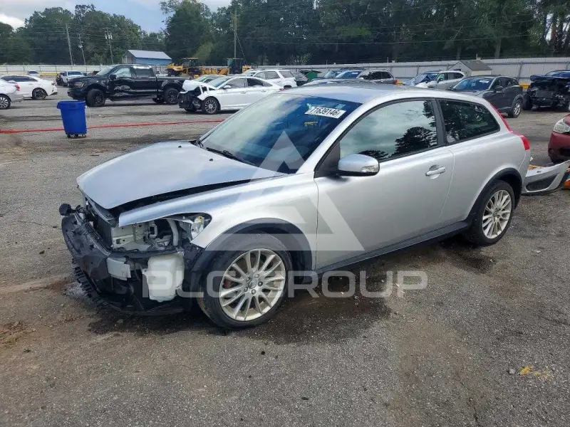 2011 Volvo C30 фото
