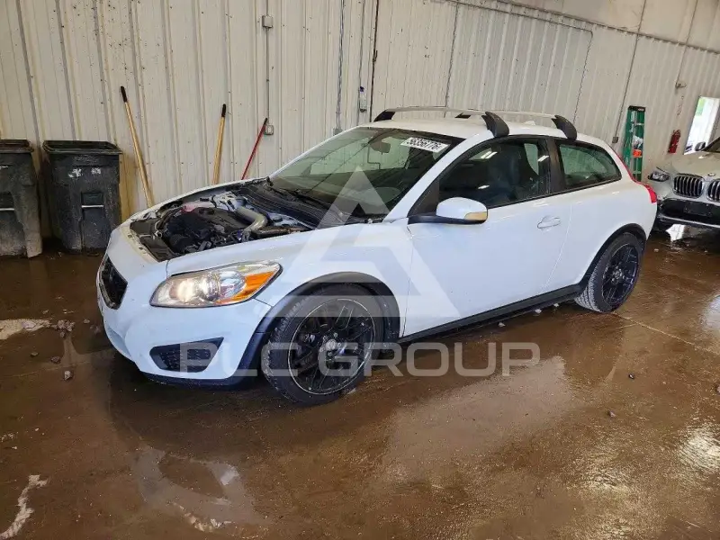2011 Volvo C30 фото