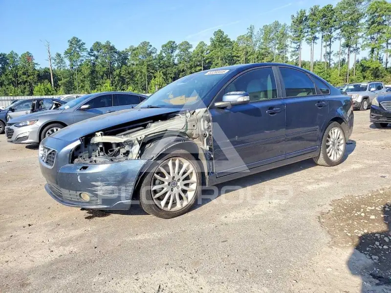 2011 Volvo S40 фото