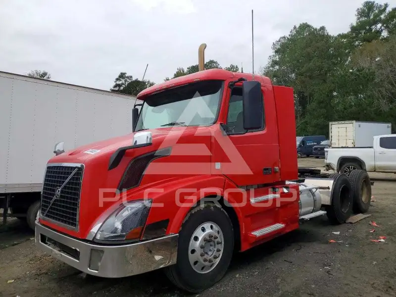 2011 Volvo VNL фото