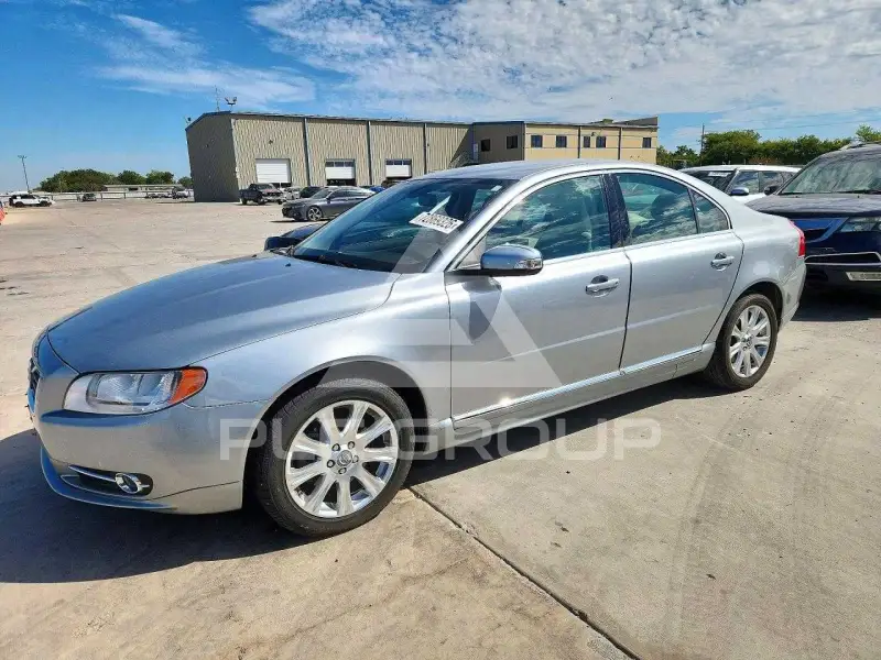 2011 Volvo S80 фото