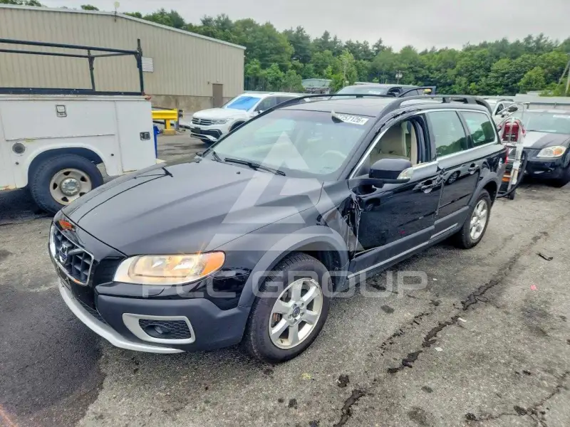 2011 Volvo XC70 photo