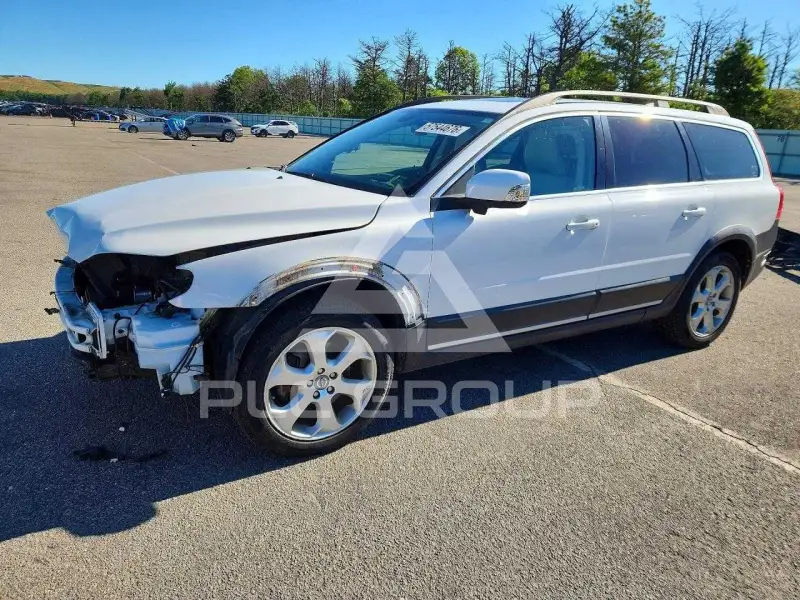 2011 Volvo XC70 фото