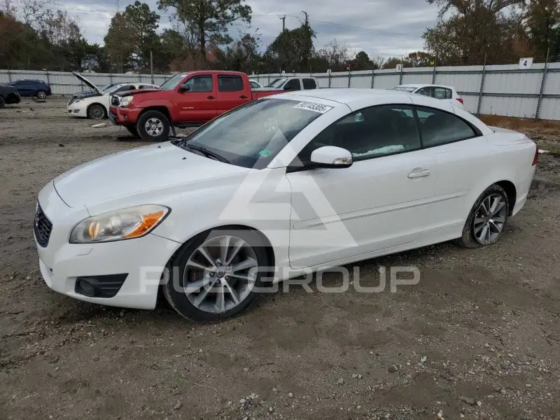 2011 Volvo C70 фото