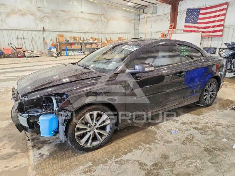 2011 Volvo C70 фото
